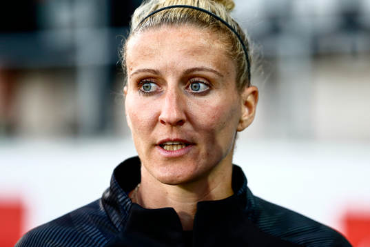 Rosengårds Anja Mittag blir intervjuad