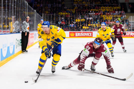 Patric Hörnqvist of Sweden and Emils Gegeris of Latvia