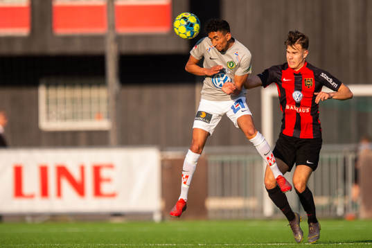 Jönköpings Amir Al-Ammari och Brommapojkarnas Dusan Jajic