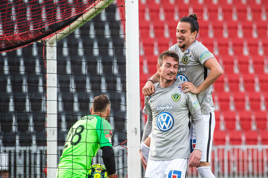 Jönköpings Edin Hamidovic och Edin Hamidovic jublar