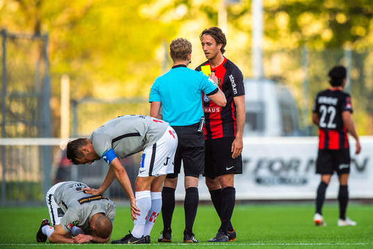 Brommapojkarnas Philip Hellquist  tilldelas en varning