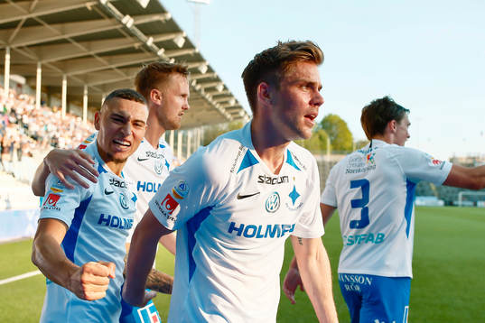 IFK Norrköpings Jordan Larsson och Christoffer Nyman jublar