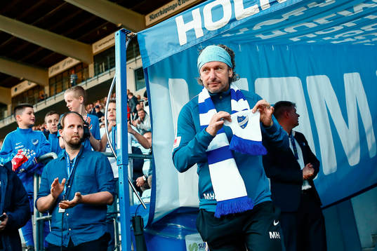 IFK Norrköpings Mikael Gädda Hansson firades för över