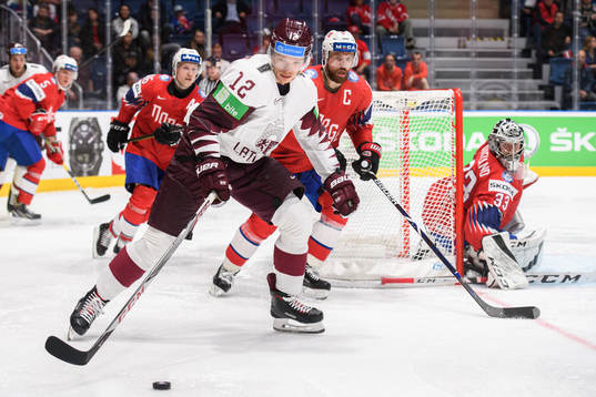 Rihards Marenis of Latvia against Jonas Holøs and