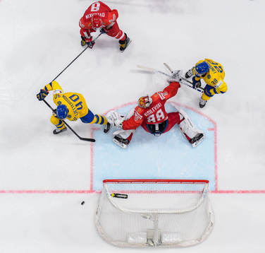 Elias Pettersson of Sweden fails to score against