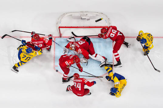 Dennis Rasmussen, Marcus Krüger and Jesper Bratt of Sweden
