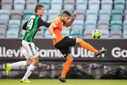 GAIS Nikola Asceric och Västerås Sean Sabetkar