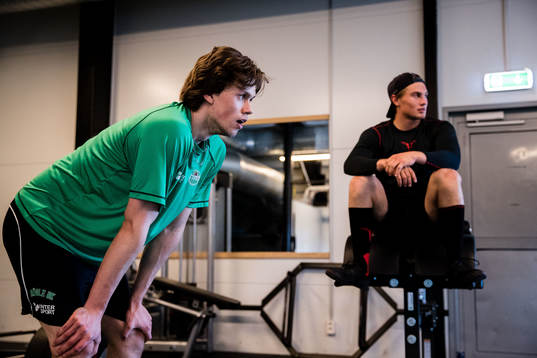 Rögles Nils Höglander och Dominik Bokk