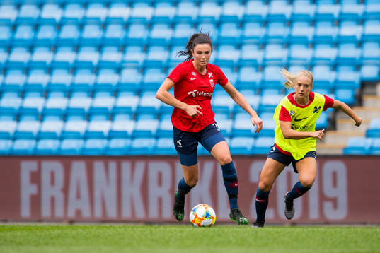 Ingrid Syrstad Engen and Amalie Vevle Eikeland of Norway