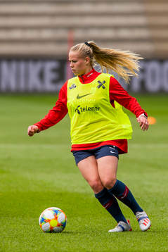 Therese Sessy Åsland of Norway