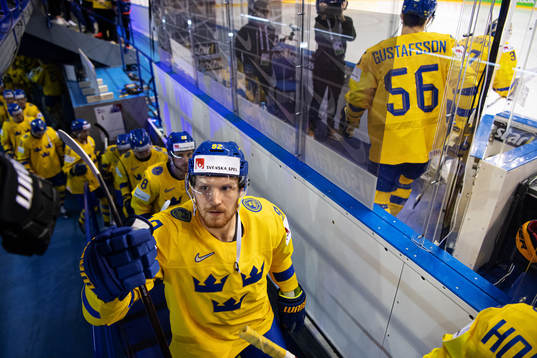 Gabriel Landeskog of Sweden fist bumps with a fan