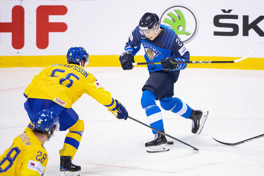 Kaapo Kakko of Finland