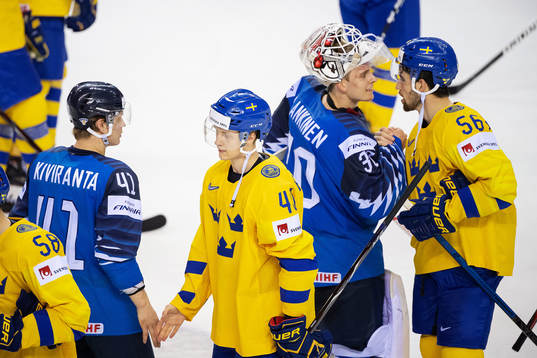 Elias Pettersson of Sweden looks dejected