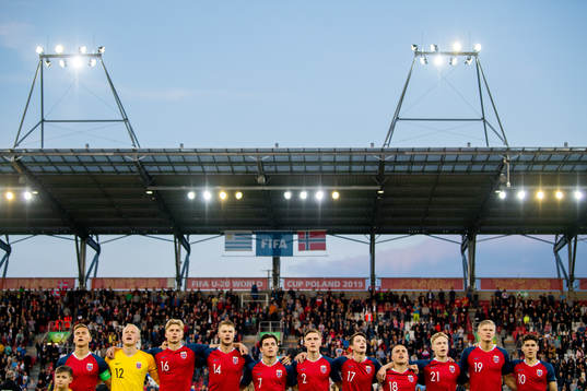 Leo Skiri Østigård, goalkeeper Julian Faye Lund, Tobias
