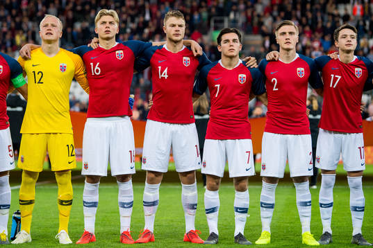 Goalkeeper Julian Faye Lund, Tobias Borchgrevink