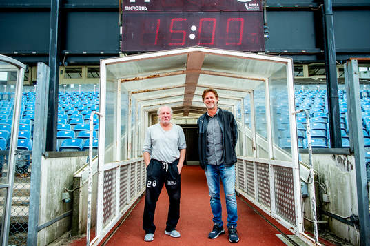 De tidigare fotbollsspelarna Jan-Olov Kindvall och Robert