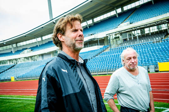 De tidigare fotbollsspelarna Jan-Olov Kindvall och Robert