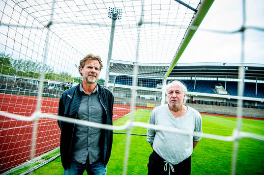 De tidigare fotbollsspelarna Jan-Olov Kindvall och Robert