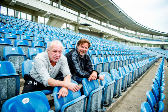 De tidigare fotbollsspelarna Jan-Olov Kindvall och Robert