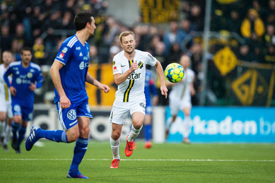 s Sebastian Larsson