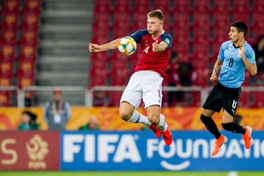 Ulrik Fredriksen of Norway and Santiago Rodriguez of Uruguay