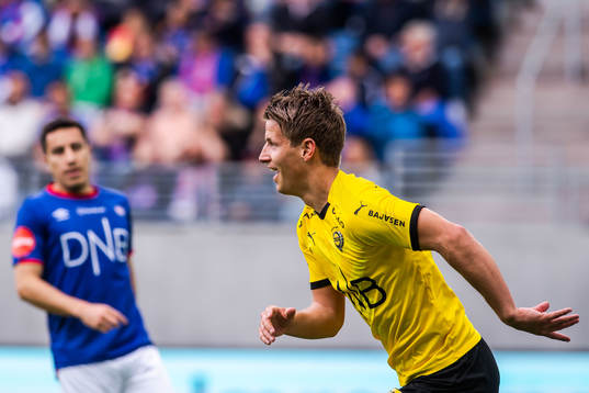 Thomas Lehne Olsen of Lillestrøm celebrates the 0-1 goal