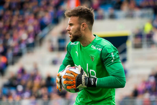 Goalkeeper Marko Maric of Lillestrøm