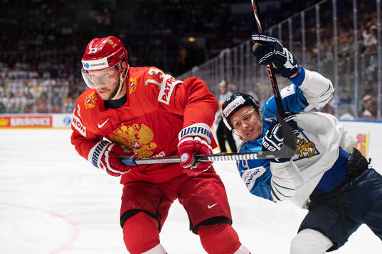 Sergei Andronov of Russia and Veli-Matti Savinainen of