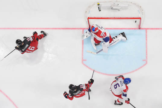 Jared McCann and Kyle Turris of Canada celebrate the 4-0
