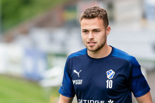 Halmstads Gabriel Gudmundsson före fotbollsmatchen i
