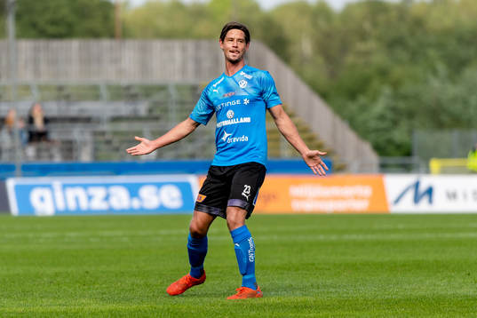 Halmstads Dusan Djuric jublar