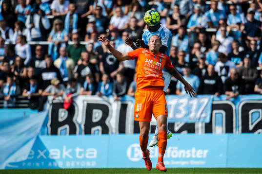 AFC Eskilstunas Felix Michel Melki och Malmö FFs Bonke