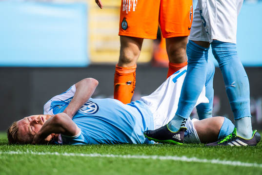 Malmö FFs Anders Christiansen har ont