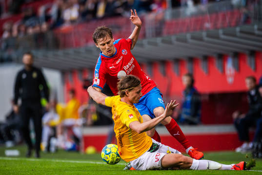 Falkenbergs Carl Johansson och Helsingborgs Andri Bjarnason
