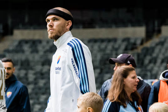Djurgårdens Marcus Danielson innan fotbollsmatchen i