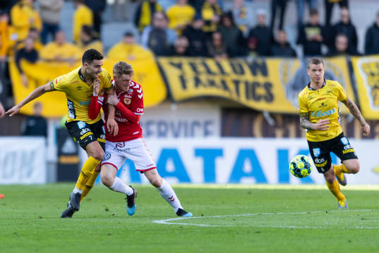 Elfsborgs Deniz Hümmet och Kalmars Rasmus Elm