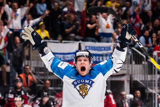 Harri Pesonen of Finland celebrate