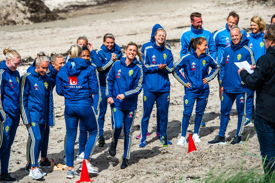 Players and Staff of Swedish women national football team