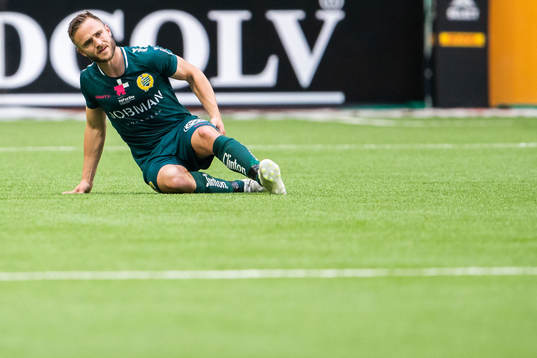 Hammarbys Mats Solheim tar sig för benet