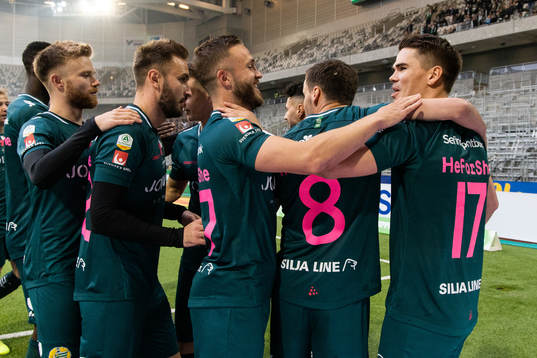Hammarbys Dennis Widgren, Muamer Tankovic, Mats Solheim och