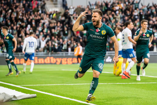 Hammarbys Muamer Tankovic jublar