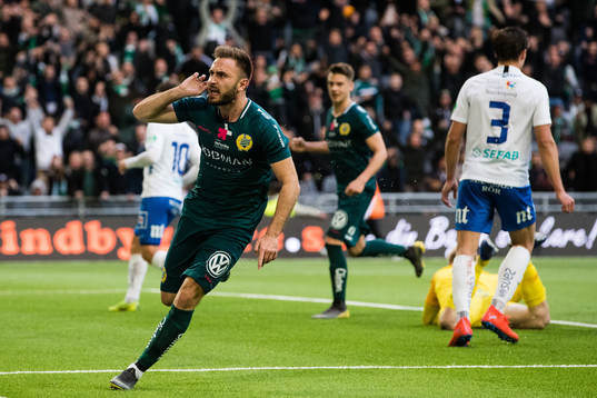 Hammarbys Muamer Tankovic jublar