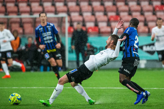 Sirius Mohammed Saeid och Örebros Martin Lorentzson