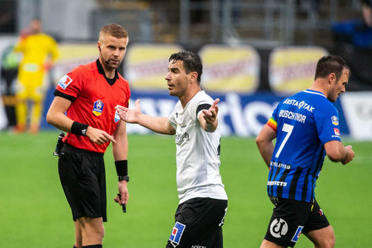 Örebros Nordin Gerzic reagerar
