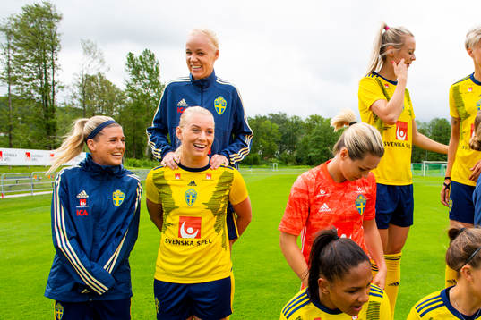 Olivia Schough, Caroline Seger and Stina Blackstenius