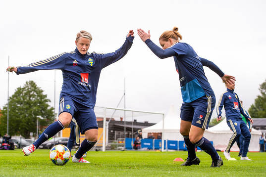 Nilla Fischer and Mia Carlsson of Swedish women national