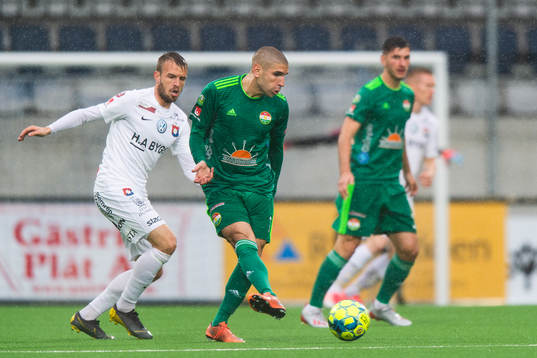 Örgrytes Simon Nilsson och Dalkurds Rawez Lawan
