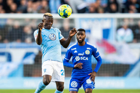 Malmö FFs Bonke Innocent och Sundsvalls Maic Sema
