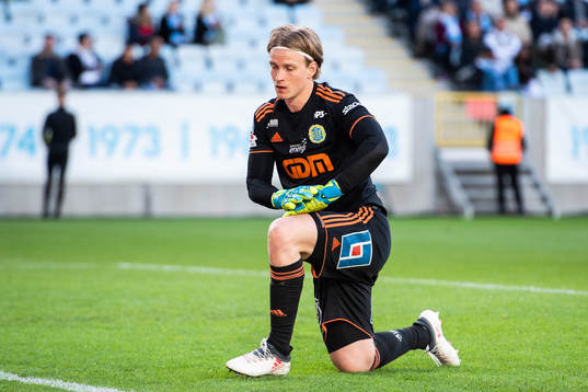 Sundsvalls målvakt William Eskelinen deppar