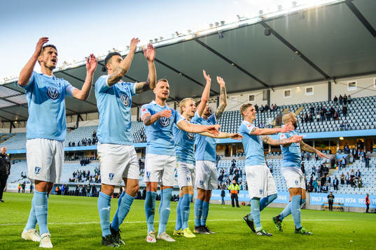 Bläddra bland fler bilder av Fotboll, Allsvenskan, Malmö FF - GIF Sundsvall